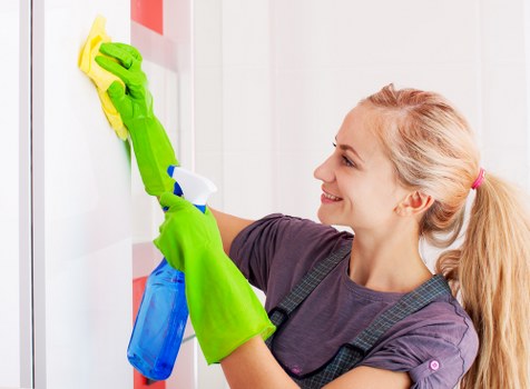 Professional Airbnb cleaning setup for a Highbury short-let apartment